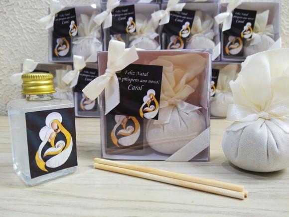 Kit Aromatizador de Varetas 30ml e Sachê Perfumado Natal