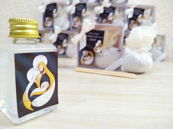Kit Aromatizador de Varetas 30ml e Sachê Perfumado Natal