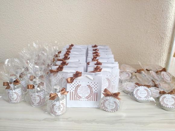 Lembrancinha de Batizado Água Benta e Vela Perfumada