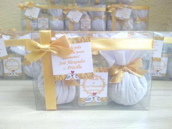 Lembrancinha de Casamento Aromatizador e Sachês