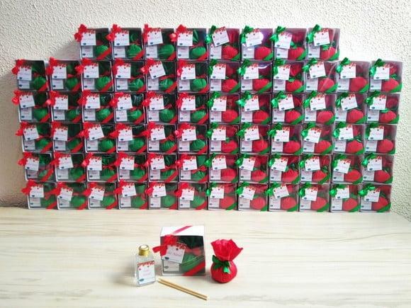 Kit Aromatizador de Varetas 30ml e Sachê Perfumado Natal