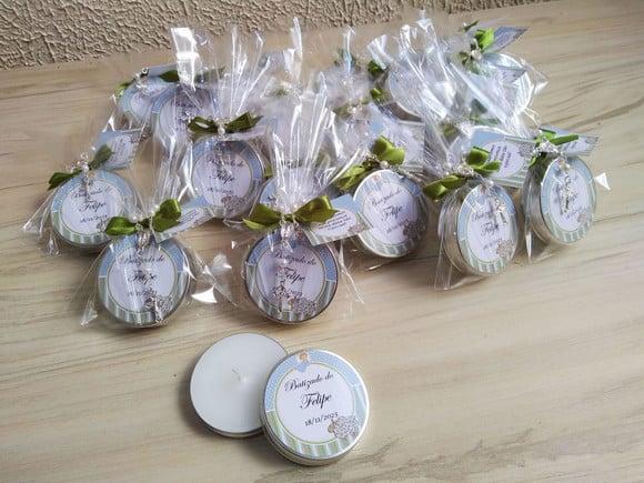Lembrancinha de Batizado Vela Perfumada e Mini Terço