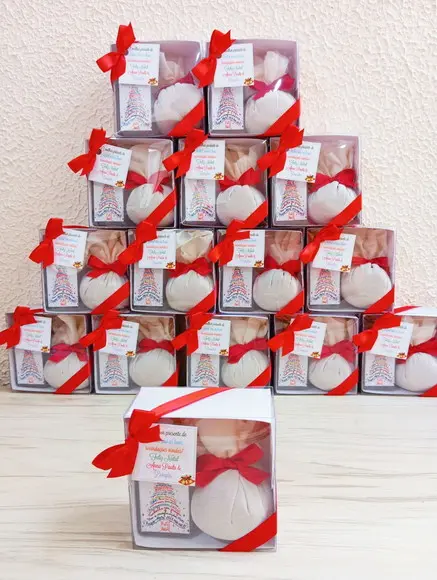 Kit Aromatizador de Varetas 30ml e Sachê Perfumado Natal