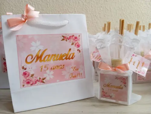 Lembrancinha de Aniversário Aromatizador e Sacolinha