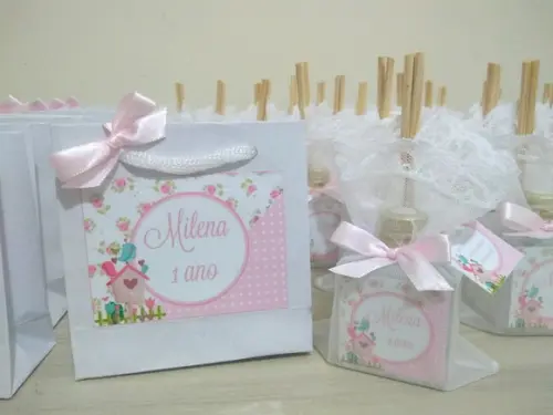 Lembrancinha de Aniversário Aromatizador e Sacolinha