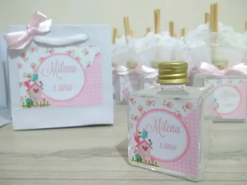 Lembrancinha de Aniversário Aromatizador e Sacolinha