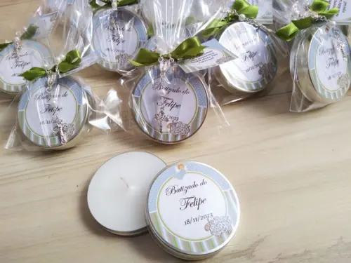 Lembrancinha de Batizado Vela Perfumada e Mini Terço