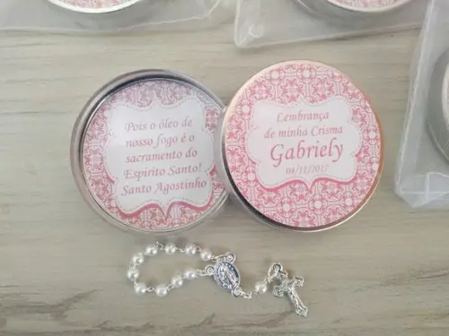 Lembrancinha de Crisma Latinha com Mini Terço