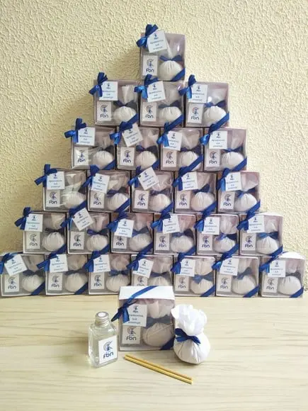 Kit Aromatizador de Varetas 30ml e Sachê Perfumado Natal