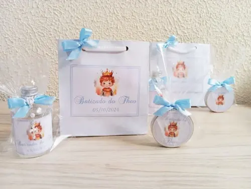 Lembrancinha de Batizado Água Benta e Vela Perfumada