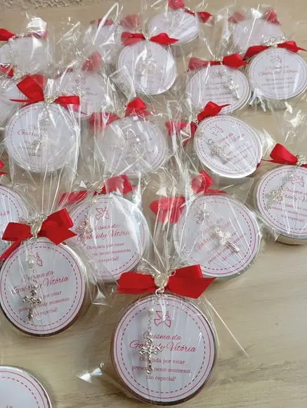 Lembrancinha de Crisma Vela Perfumada e Mini Terço