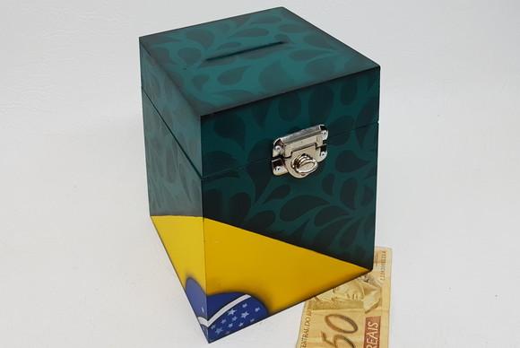 CAIXA COFRE BRASIL