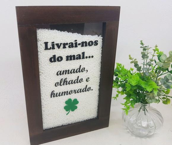 Quadro Decorativo de Proteção: Sal Grosso e Arte Rústica