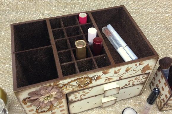 ORGANIZADOR DE MAQUIAGEM VELUDO