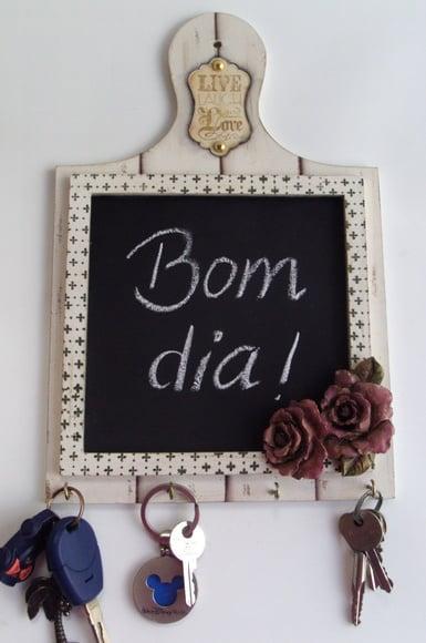 PORTA CHAVES COM LOUSA