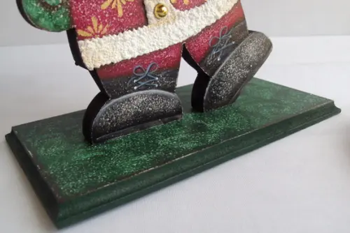 Porta Panetone em mdf Papai Noel em Pé