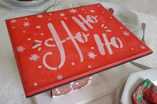Porta Panetone em mdf Papai Noel na Chaminé