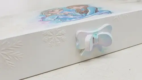 Porta Tiaras em mdf Frozen