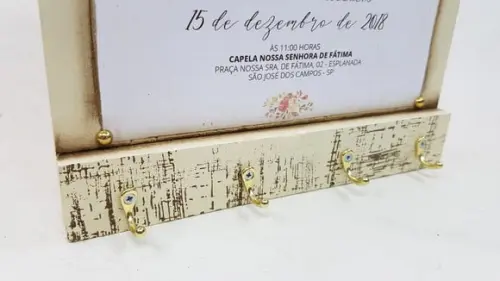 PORTA CHAVES COM CONVITE DE CASAMENTO