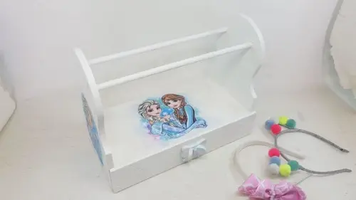 Porta Tiaras em mdf Frozen