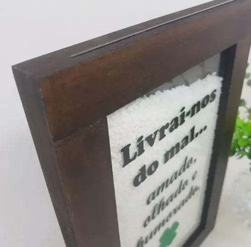 Quadro Decorativo de Proteção: Sal Grosso e Arte Rústica