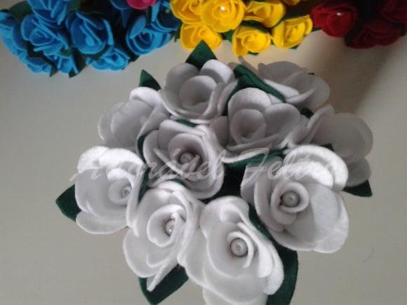 3 Canetas Decoradas com Rosa em Feltro