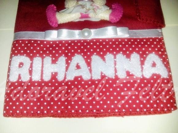 Capa Carteira de Vacinas Bonequinha Rihanna
