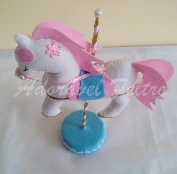 Cavalo Carrossel 20x28