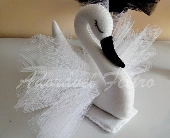 Cisne Branco em feltro
