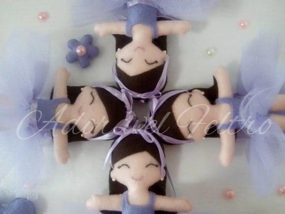 Linda Boneca Bailarina em Feltro (30 cm)