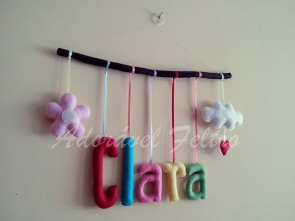 Móbile Letras no Galho