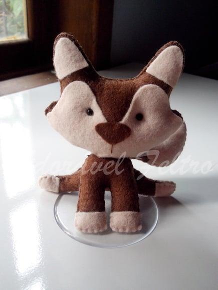 Raposa em feltro - 12cm