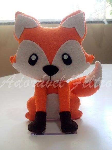 Raposa em Feltro - 23cm