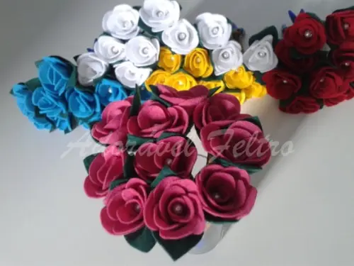 3 Canetas Decoradas com Rosa em Feltro
