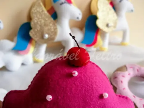 Kit 3 Cupcakes em feltro - 10cm
