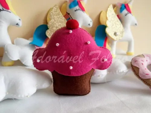 Kit 3 Cupcakes em feltro - 10cm