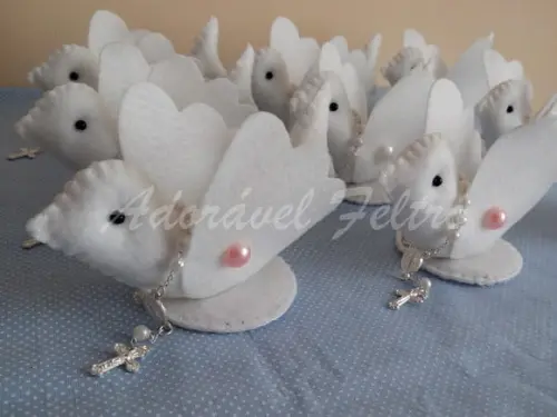 Kit 3 Pombinhos com Mini Terço - Centro de Mesa