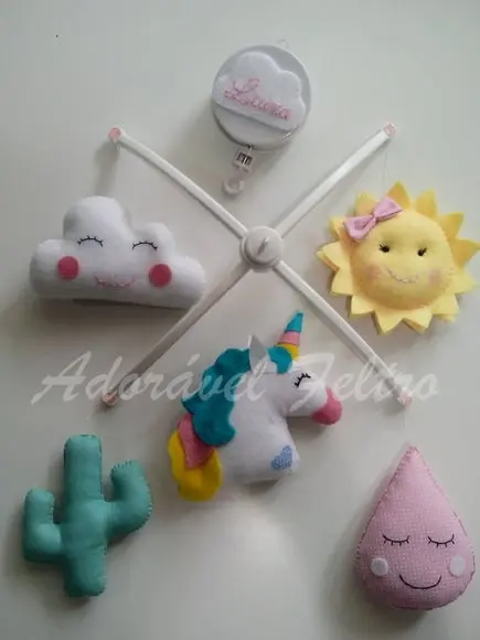 Móbile Giratório Unicórnio, Sol e Nuvens+Suporte