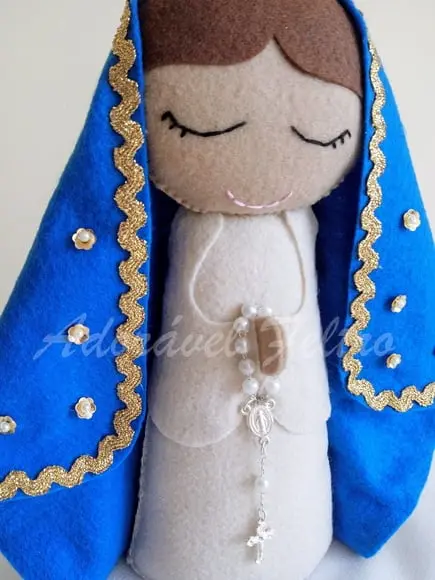 Nossa Sra. Aparecida em feltro-25cm