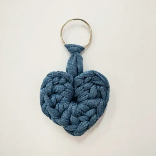 Chaveiro Coração de Crochê - Kit com 10 Unidades