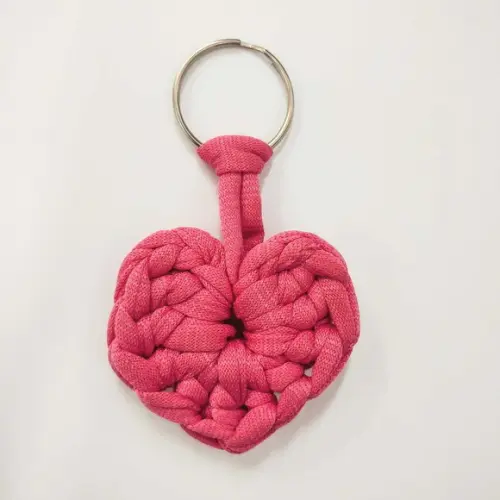 Chaveiro Coração de Crochê - Kit com 10 Unidades