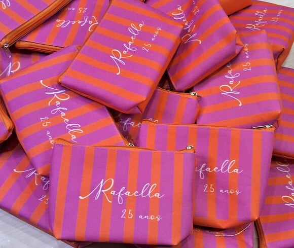 Necessaire Personalizada (fazemos Todos os Temas)