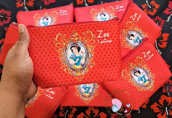 Necessaire Personalizada Branca de Neve