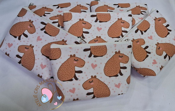 Necessaire Personalizada Capivara