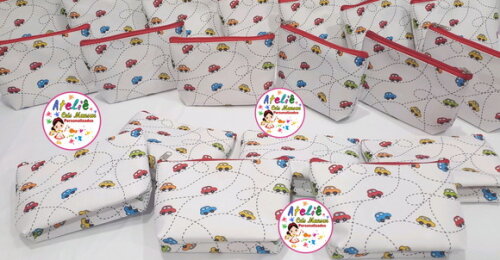 Necessaire personalizada Carrinhos