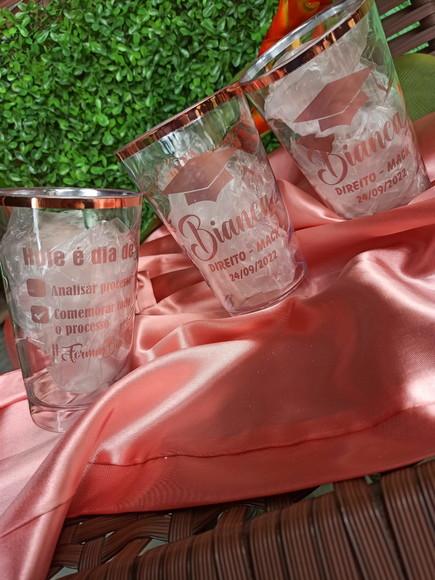20 Copos Twister 500 ml com Borda Rose- Formatura