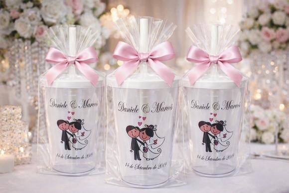 60 Copos com Embalagem - Casamento