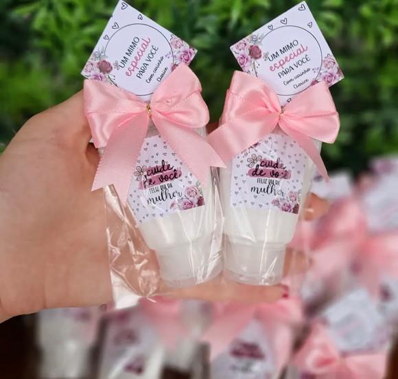 Bisnaga com Creme Hidratante - Lembrancinha Dia da Mulher
