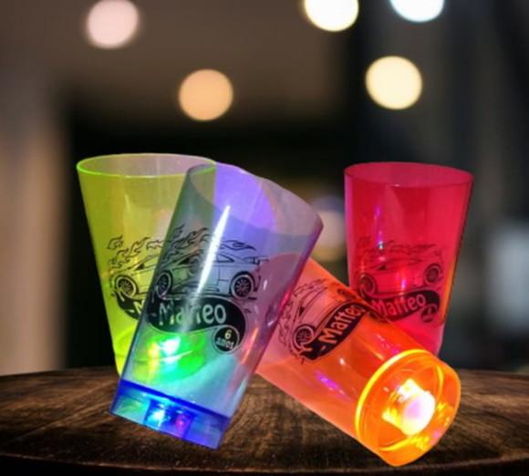 Copos com Led 500 ml - Personalizado