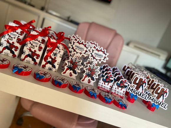 Kit Lembrancinhas Homem Aranha - 50 Itens Personalizado